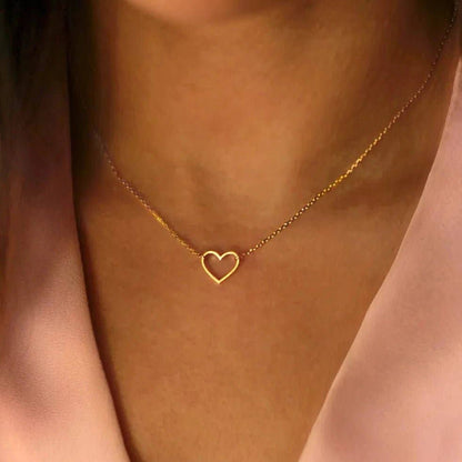 Heart Full Of Love Necklace: Rose Gold